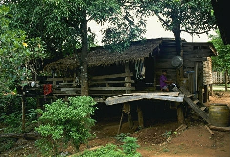 Small home in Pah Leurat